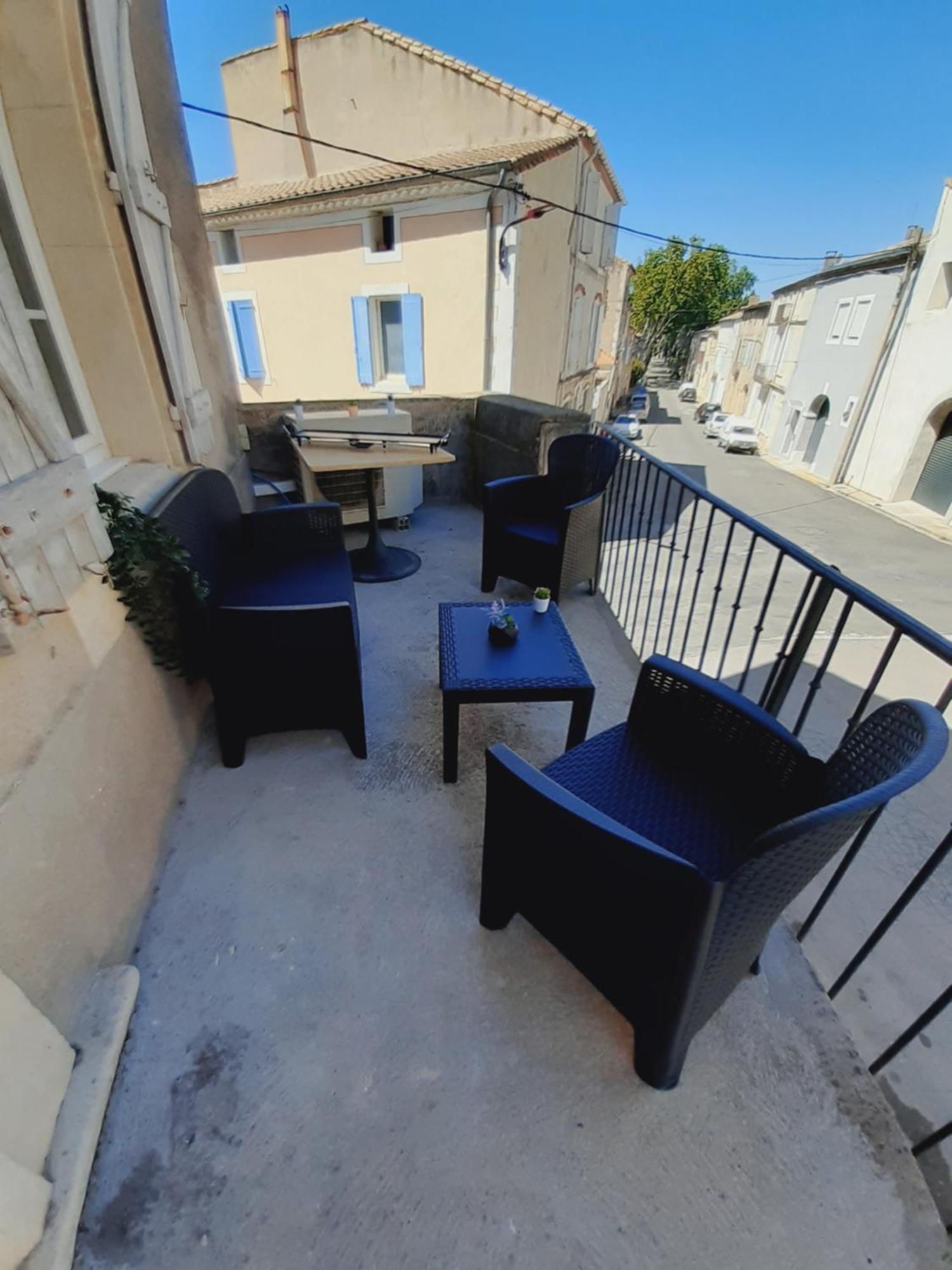 Les 27 Villa Ginestas Bagian luar foto